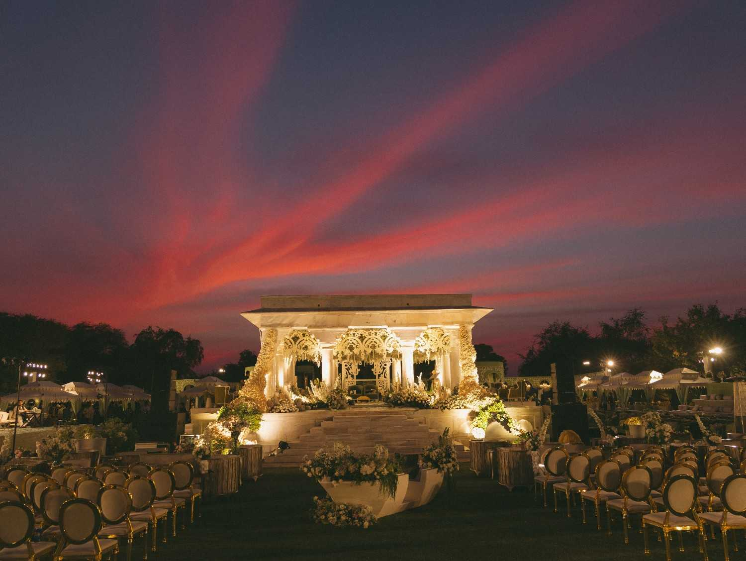 umaid bhawan decorator